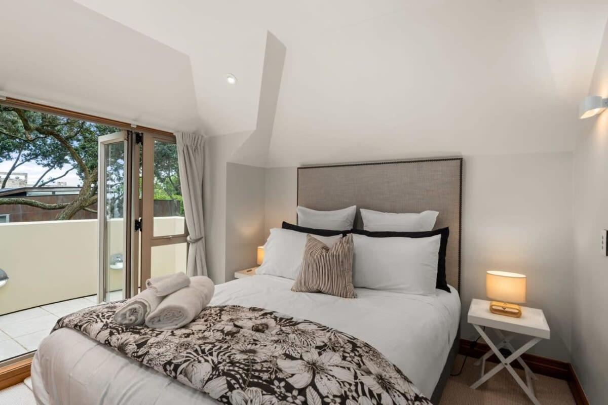 Takapuna Beachfront W Stunning Views Auckland Extérieur photo